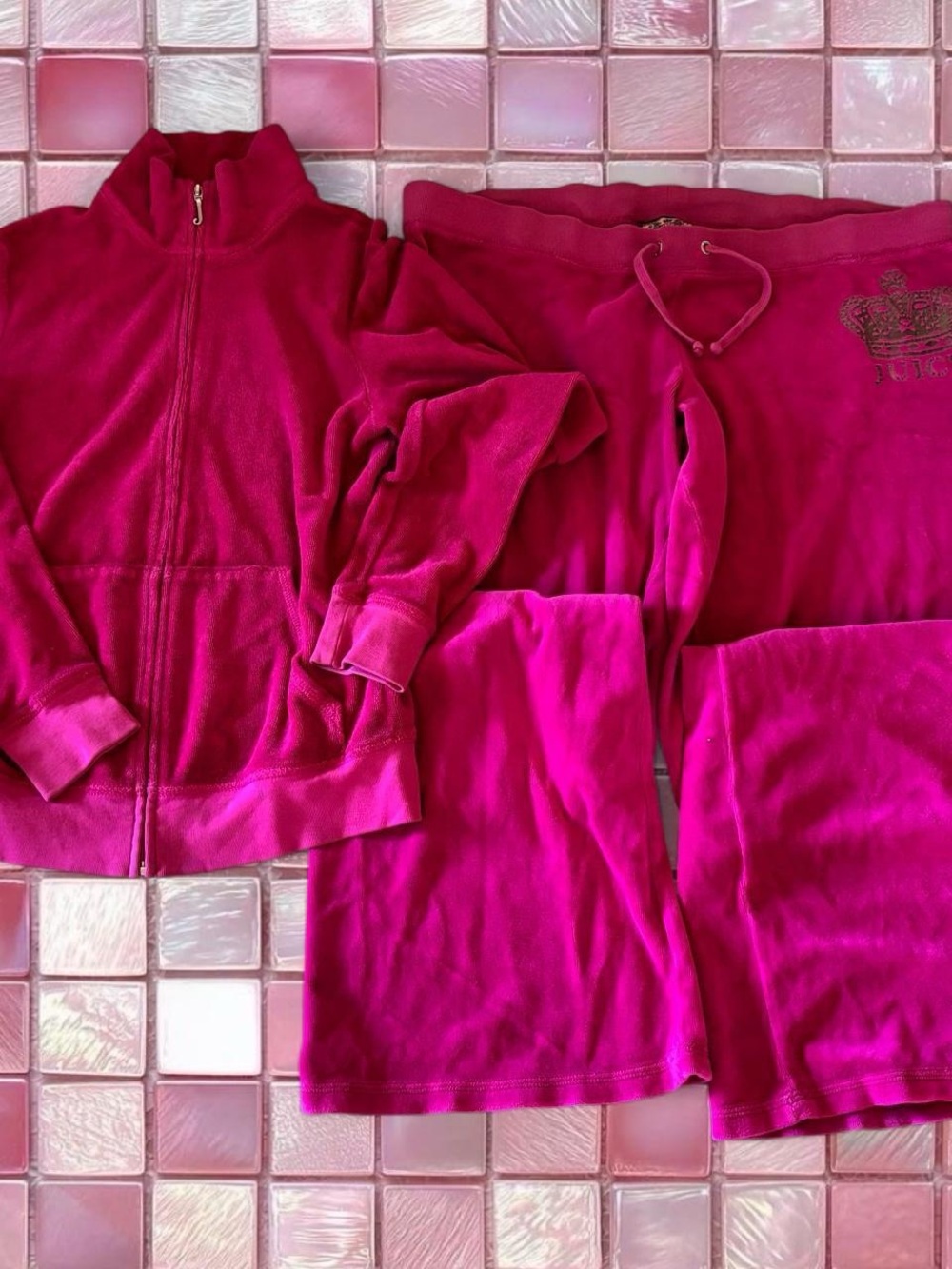 Vintage - 00s - Juicy Couture Hot Pink Tracksuit - Hooded Jacket & Pants Set